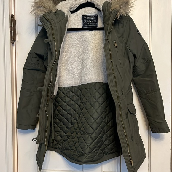 American Eagle Outfitters AEO - Parka with fuzzy shearling lining and hood XS - Picture 7 of 17